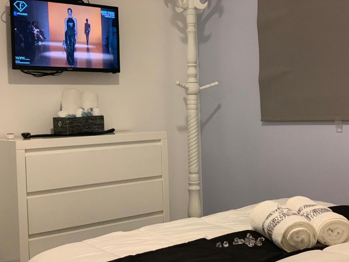 דירת 5 חדרים מול הים Apartment Bat Yam Luaran gambar