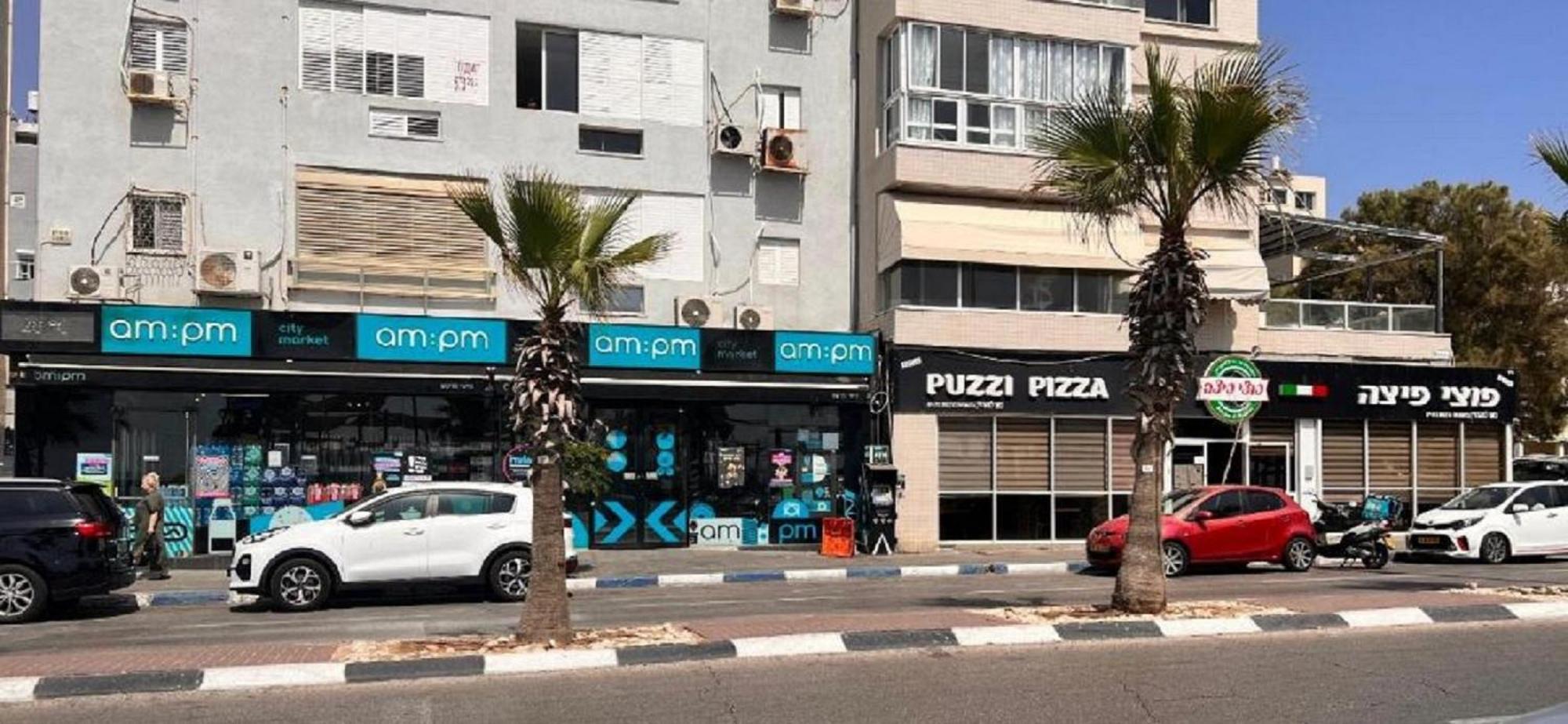 דירת 5 חדרים מול הים Apartment Bat Yam Luaran gambar